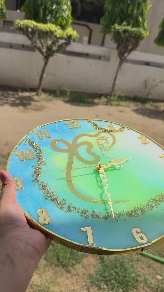 Ocean Blue ੴ Resin Wall Clock